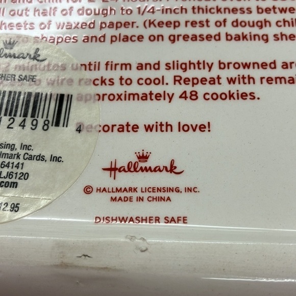 VINTAGE HALLMARK GINGERBREAD MAN AND CANDY CANE COOKIE PLATES - Picture 13 of 16